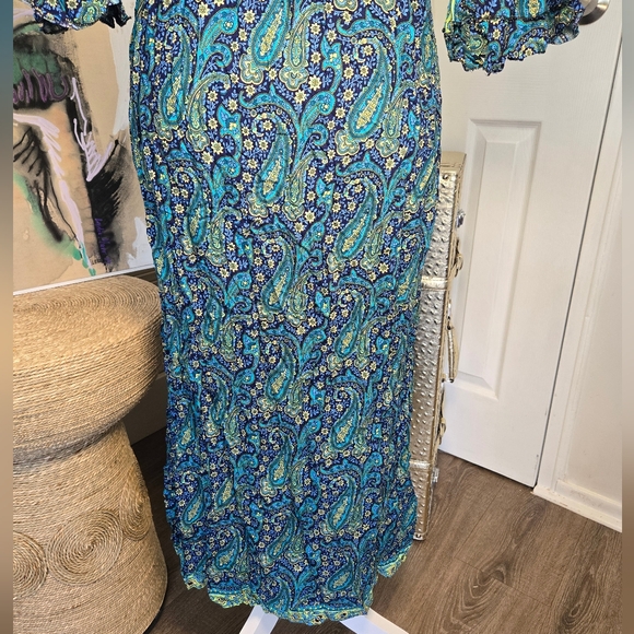 STUNNING BLUE & GREEN PAISLEY MAXI DRESS 💙💚 - Picture 8 of 11